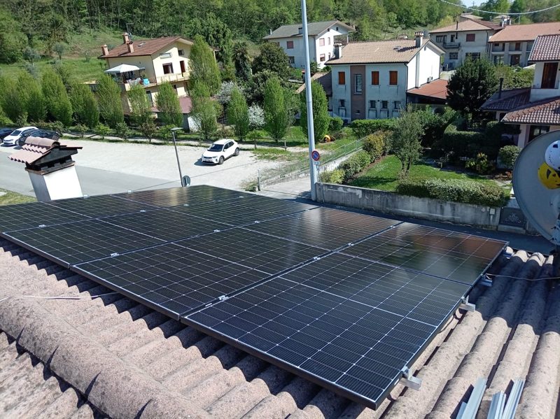 Impianto sul tetto in coppi